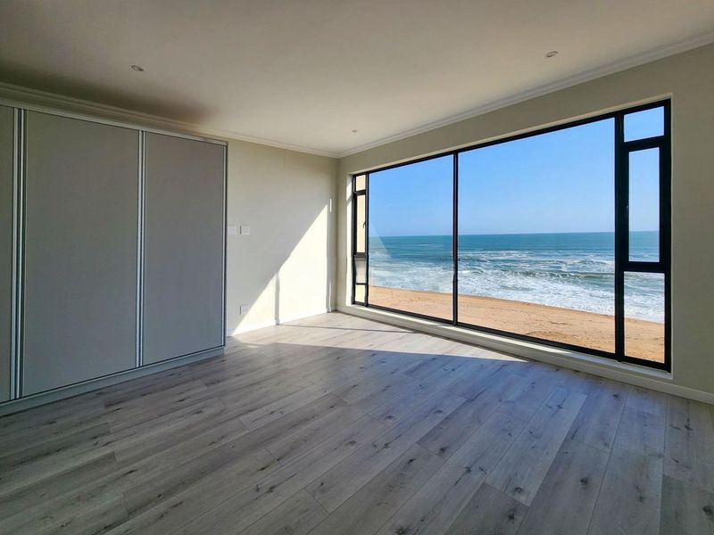 Exceptional design!!  On the beach!! - Photo 4