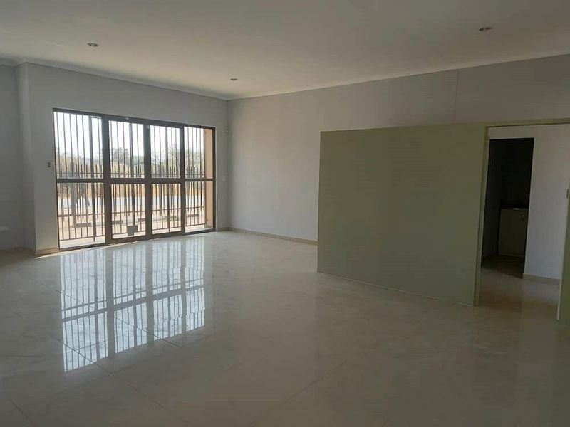 Industrial/Commercial property for sale in Okahandja - Photo 9