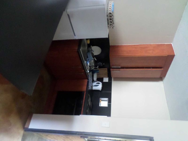 The Wall, 2 Bedroom for sale - Photo 8