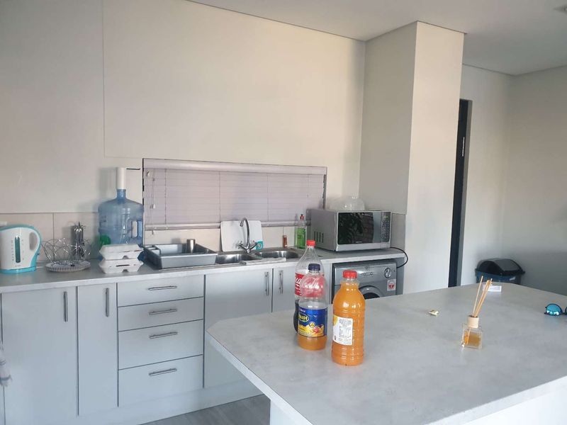 MODERN APARTMENT FOR SALE - Photo 6