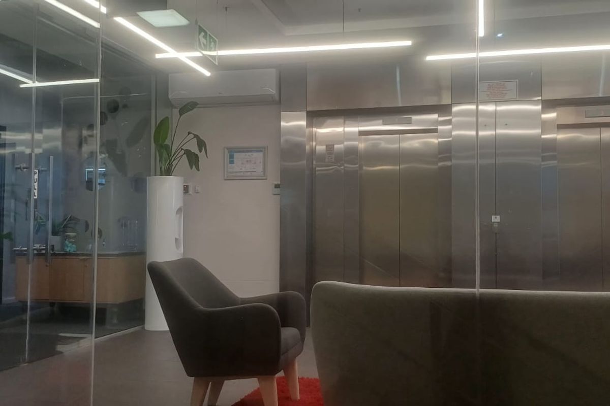 Work and Play :Trendy and diverse office park - Photo 5