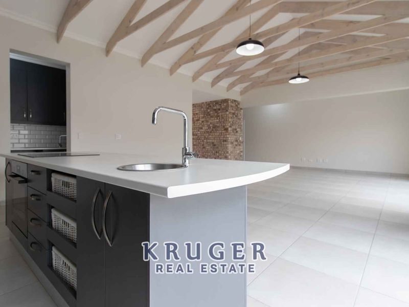 BRAND NEW FREE STANDING HOUSE – GREAT INVESTMENT - Photo 8