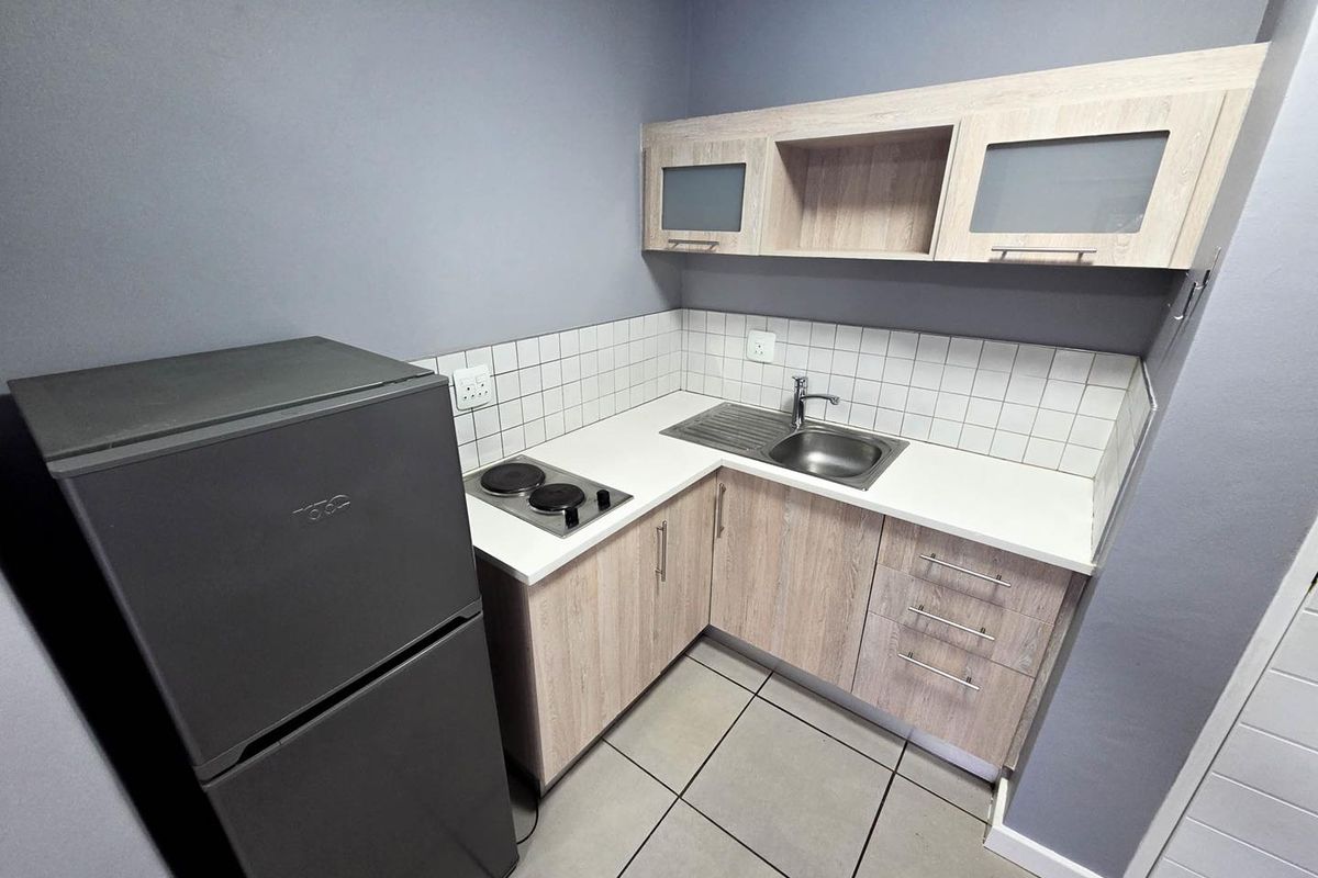 1 Bedroom Apartment Available in Hatfield - Photo 4