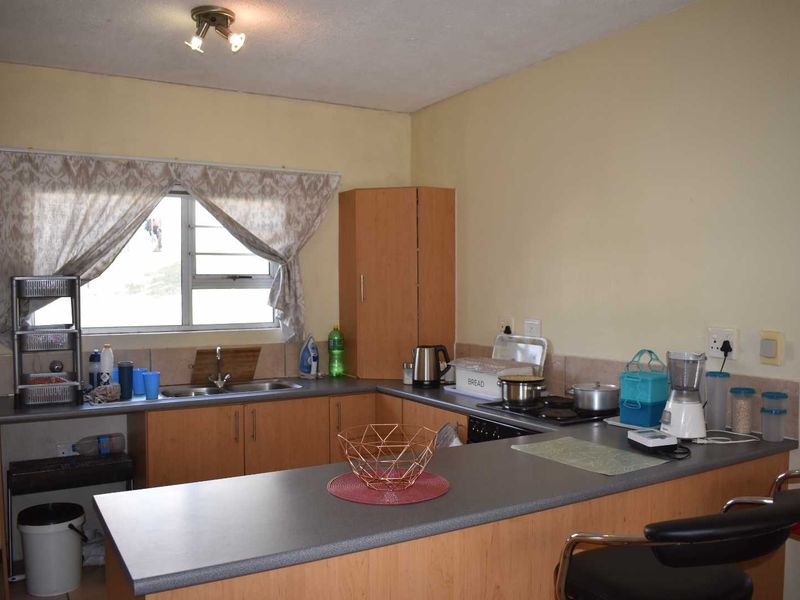 Safe - Secure & Low Maintinace! - Photo 4