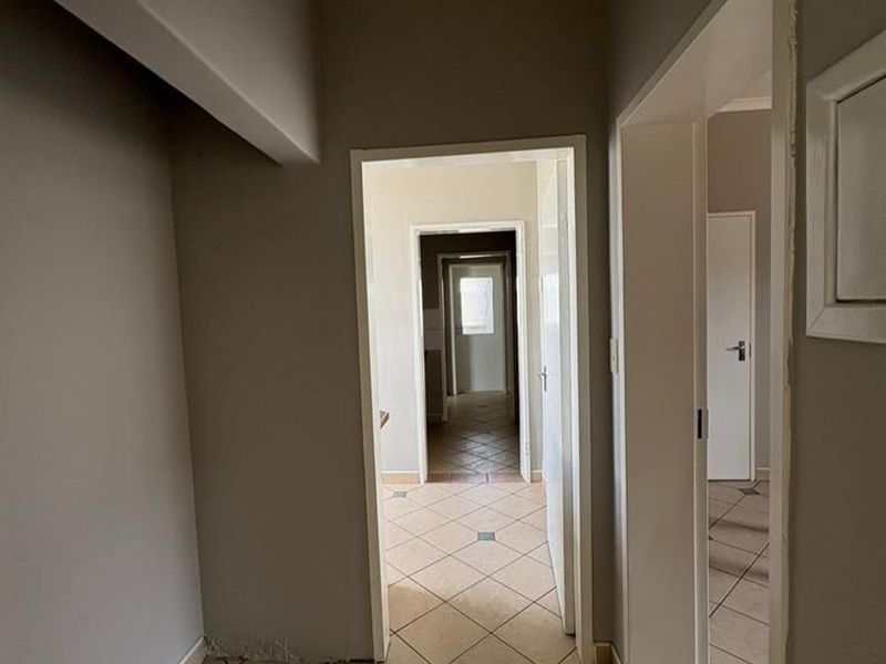 Central- For Sale- N$4 090 000 - Photo 8