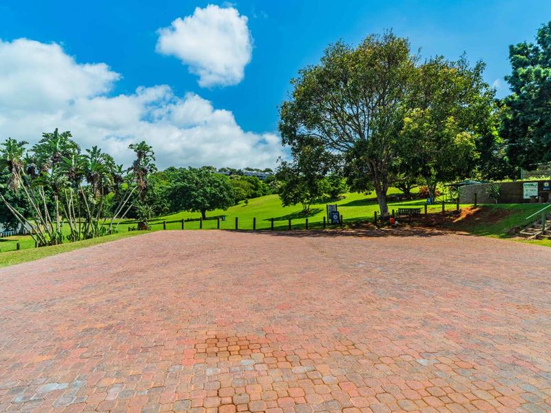 Hendra - Perfect Starter Home awaits in Sunningdale - Photo 2