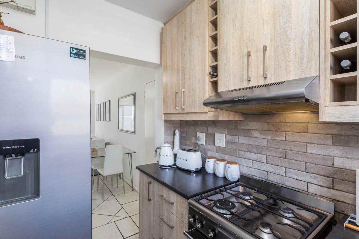 2 Bedroom Duplex Supreme - Photo 4