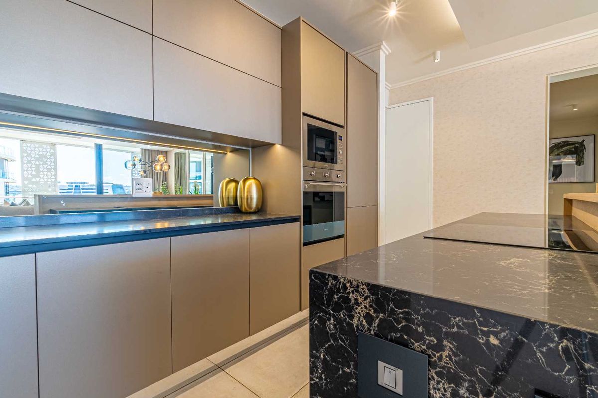 Luxury Above All - Photo 3