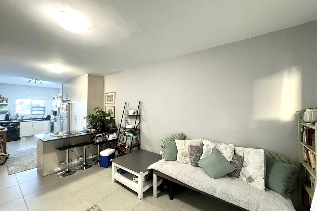 3 Bedroom Townhouse TO LET in Elisenheim - Photo 2