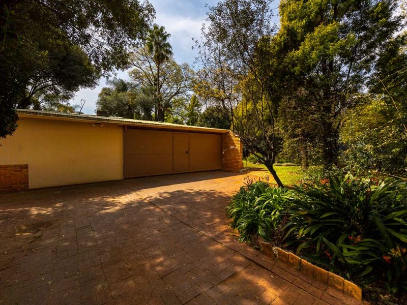 Space, Privacy and Natural Beauty - Photo 10