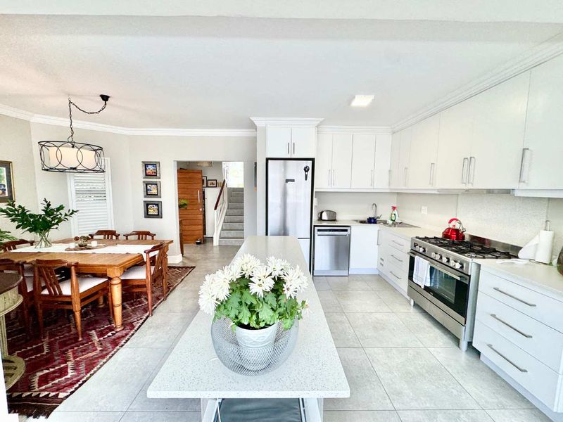 Hendra Estates - Gorgeous Coastal Townhouse For Sale In Prime Umhlanga - Photo 7