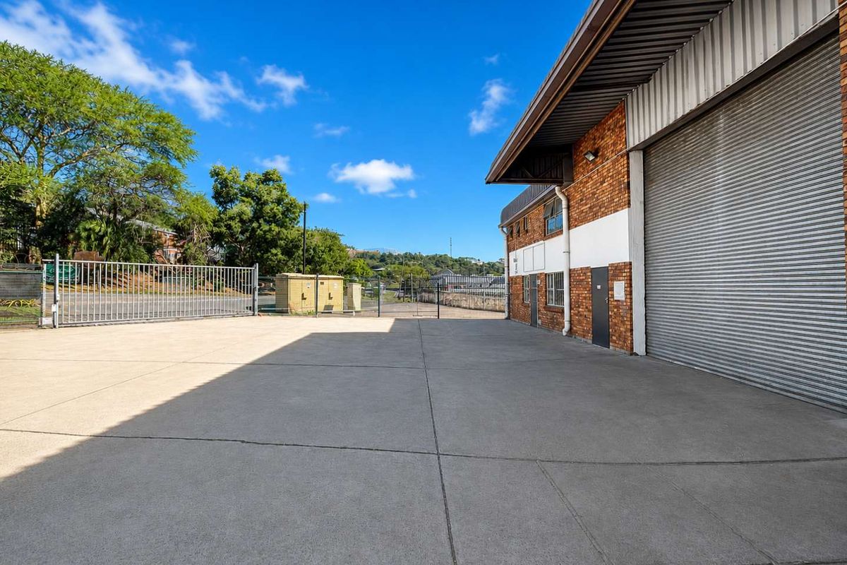Versatile Warehouse / Industrial Unit to Let, Westmead - Photo 5