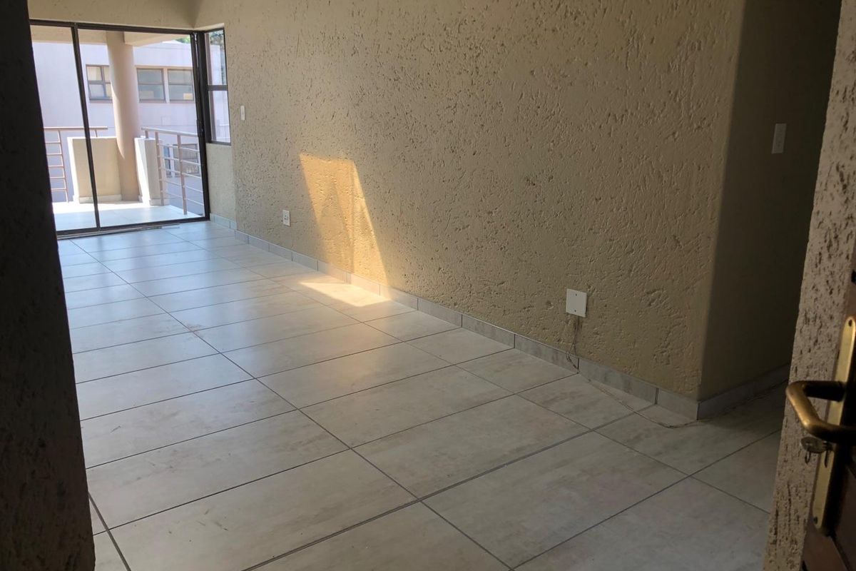 UNFURNISHED 3 BEDROOMS - Photo 3