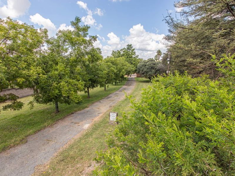 **Exceptional Property with Endless Potential in Muldersdrift** - Photo 5