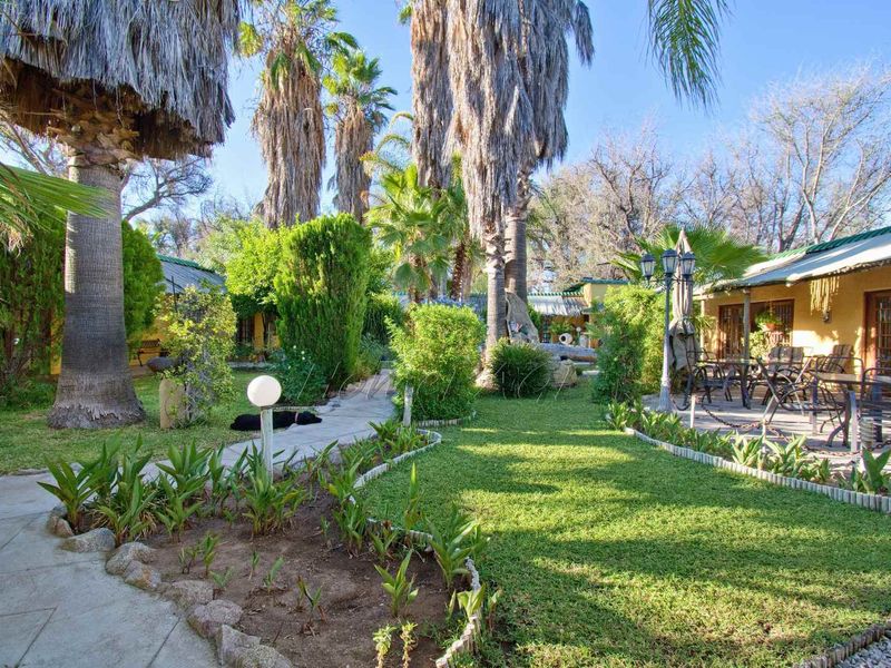 Omaruru:  Guesthouse is for sale - Photo 7