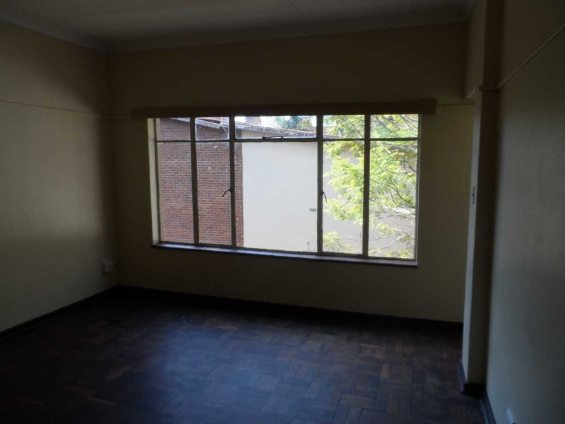 2.5 BEDROOM FLAT TO RENT IN SUNNYSIDE - Photo 10