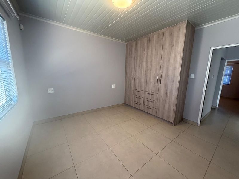 Retirement Village - Photo 5