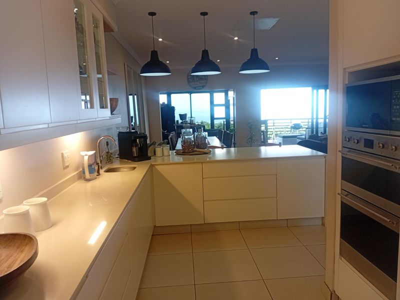 Exceptional investment property in sought after Glenashley with outstanding sea views. - Photo 8