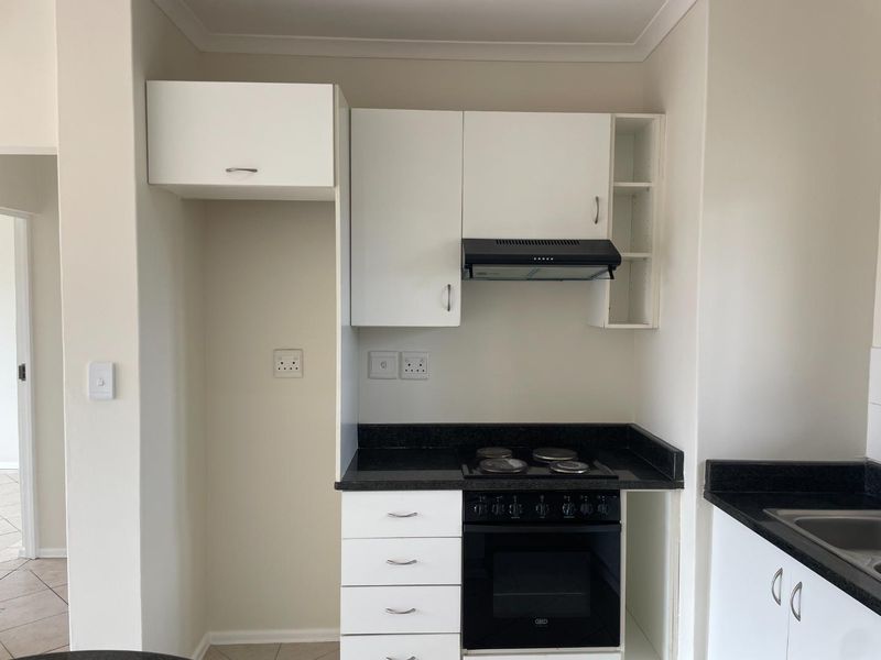 Spacious apartment to rent - Photo 2
