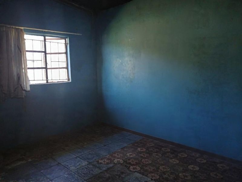 Charming Investment Opportunity: 2-Bedroom Home in Birchwood Park, Pinetown! - Photo 8