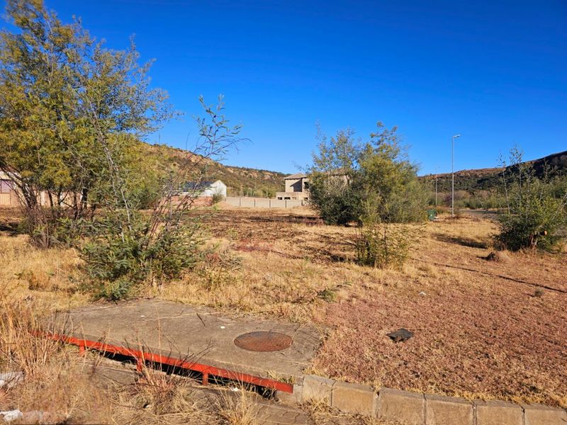 **Prime Vacant Land in New Development Area – Ladybrand** - Photo 7