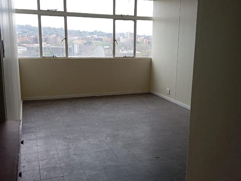 A 1 BEDROOM FLAT TO RENT IN SUNNYSIDE - Photo 6