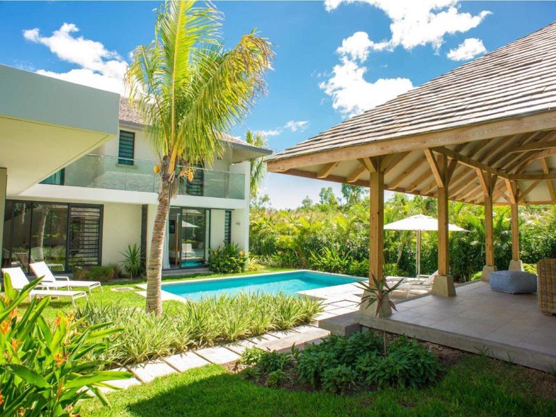 An Exceptional Villa for a Unique Experience. - Photo 4