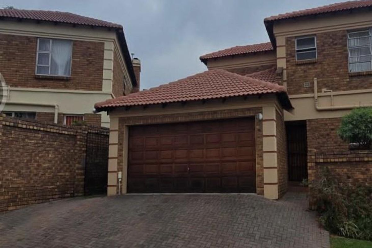 Double storey Cluster - Photo 5