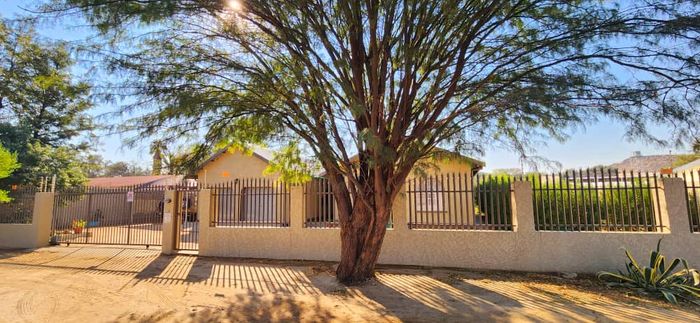 Property #2170569, House For Sale in Okahandja Central