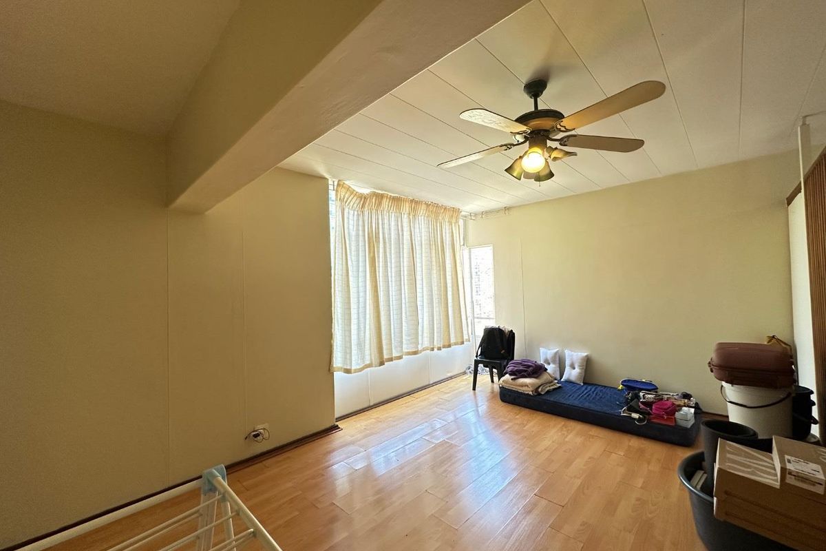 Charming 1-BR in Sunnyside: Secure, Central, Convenient! - Photo 5