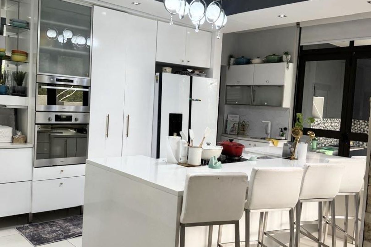 5 Bedrooms House For Sale in Auasblick - Photo 5