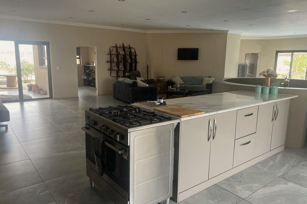 FOR SALE - SUBSTANTIAL SWAKOPMUND RIVER PLOT, NAMIBIA - Photo 4