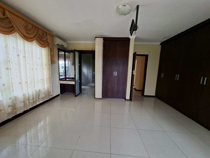 Tranquil 3 -Bedroom house in Reservoir Hills, Durban. - Photo 10