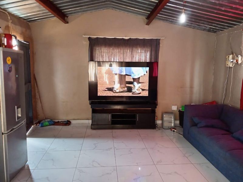1 Bedroom House For Sale in Mabopane Unit V - Photo 10