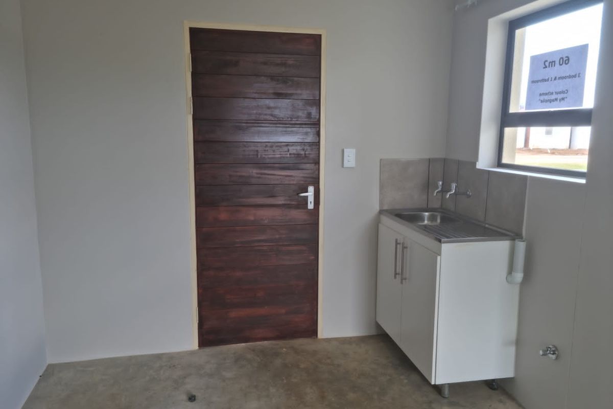 R 695 675! Daveyton ! Transfer & conveyancing INCLUDED. - Photo 5