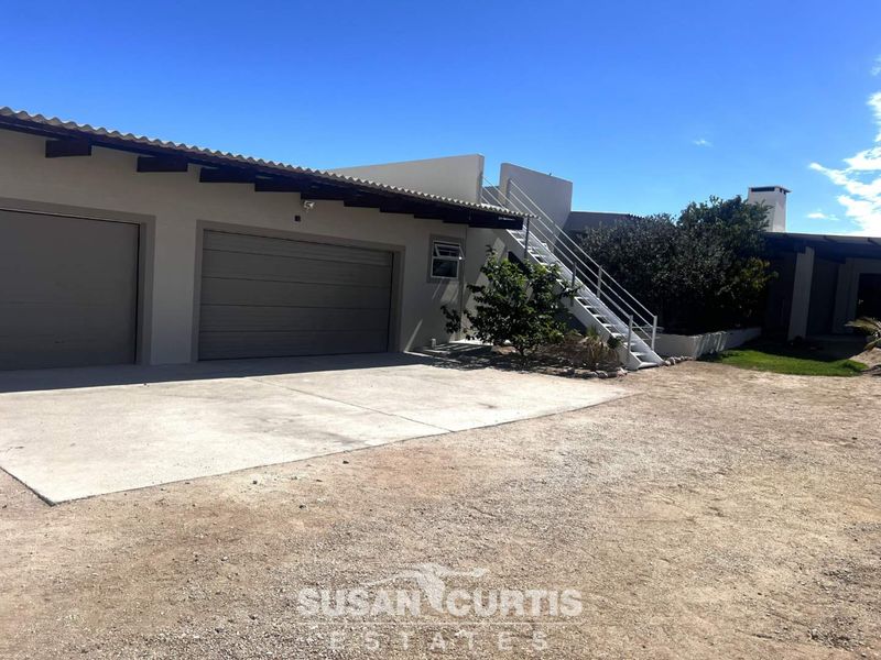 Beautiful Smallholding - Photo 2