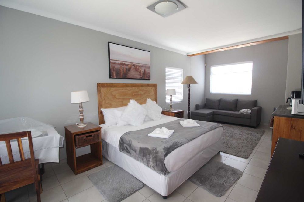 4th bedroom main house