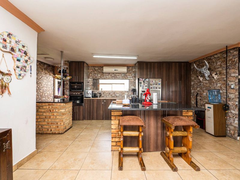 Beautiful 22 Hectare, Multi-Purpose Farm For Sale In Elandsfontein - Photo 10