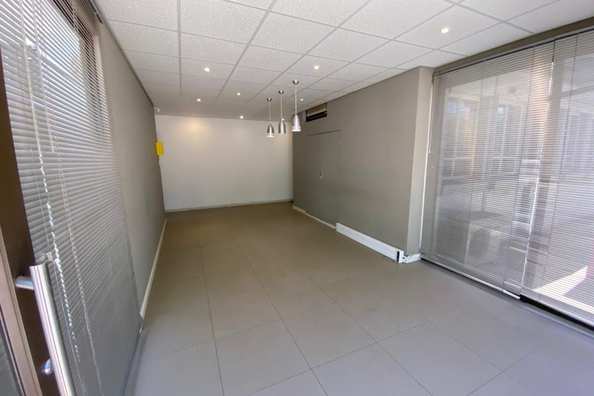 Warehouse for sale - Southern Industrial - Photo 3