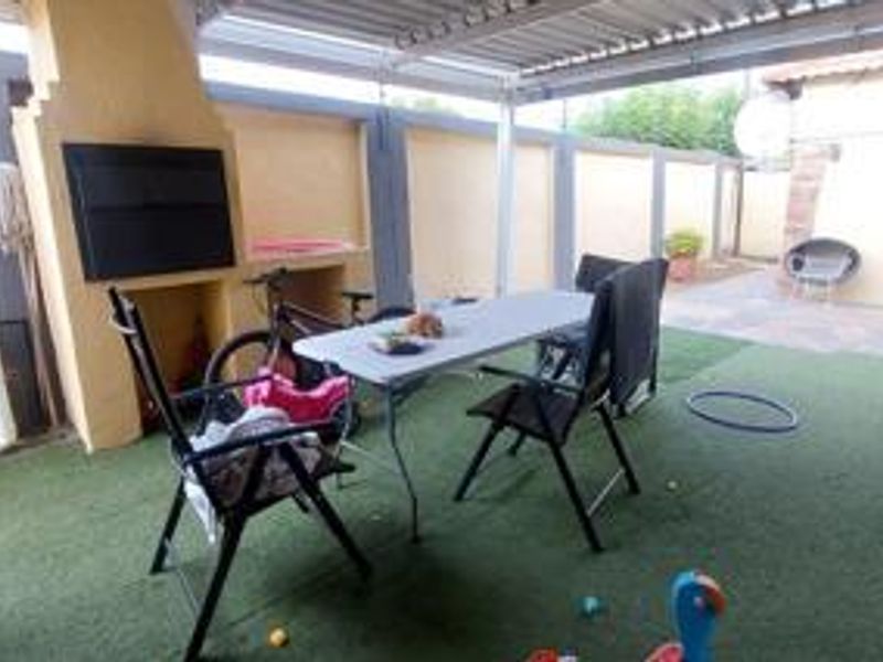 3 Bedroom House for Sale in Doornpoort - Photo 3