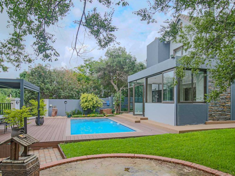 Greenbelt luxury living in Midlands Estate - Photo 5