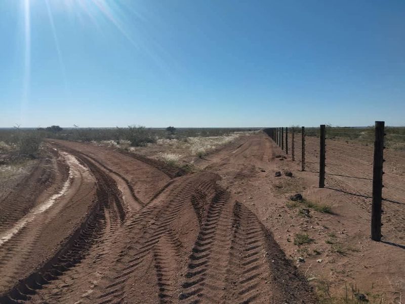 A truly remarkable agricultural opportunity on the Derm road, ideally located ±60km from Hoachanas, 30km from Stampriet and 80km from Mariental. - Photo 6