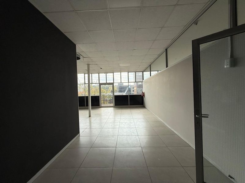 Restaurant/Bakery Space to Let – 1st Floor, 102 Corlett Drive, Illovo - Photo 10