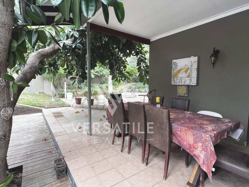 4 Bedroom House For Sale in Olympia - Photo 10