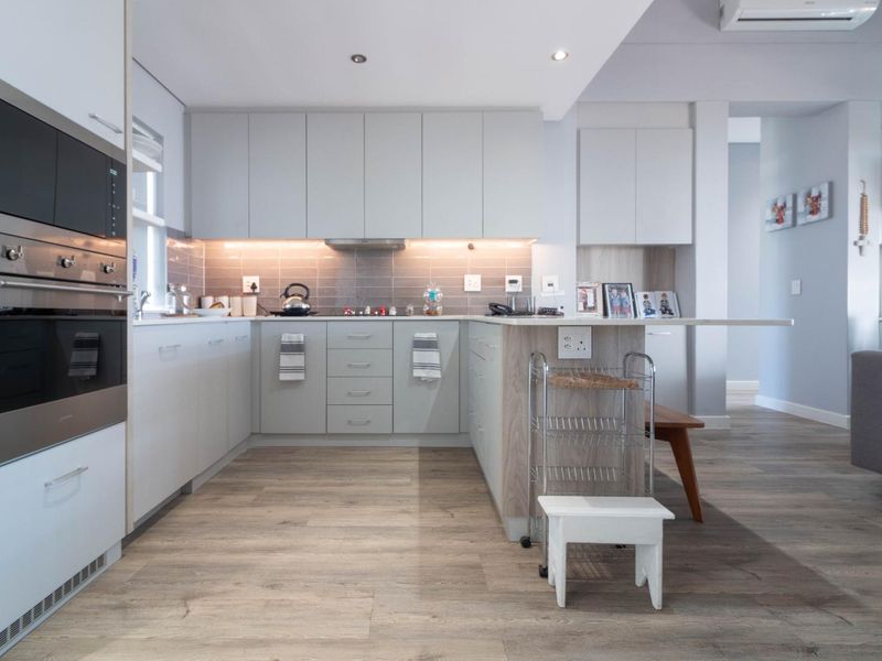 Luxurious, comfortable and convenient Retirement living - Photo 6