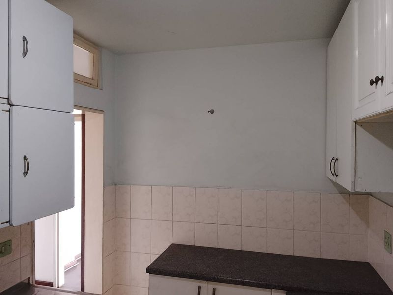 🌊 Rare Find in North Beach – Sea-Side Living with Iconic Stadium Views! 🌊 - Photo 8