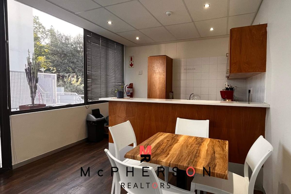 Prime Office Block For Sale – Fully Tenanted Investment Opportunity! - Photo 3