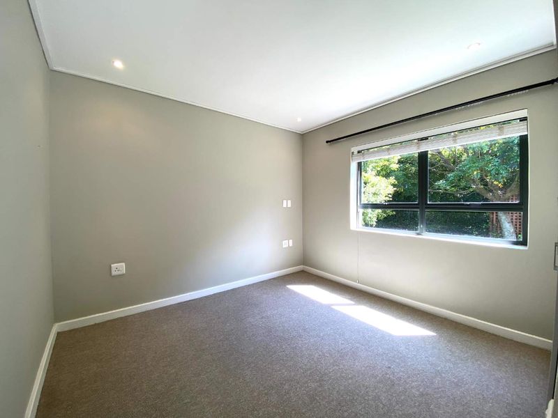 Hout Bay retirement at its best - Photo 9