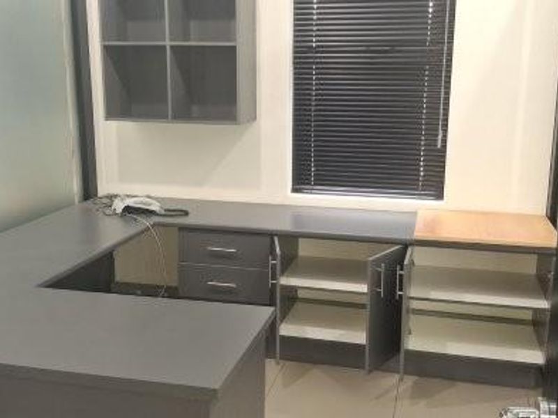 A-Grade Office To Let - Photo 7