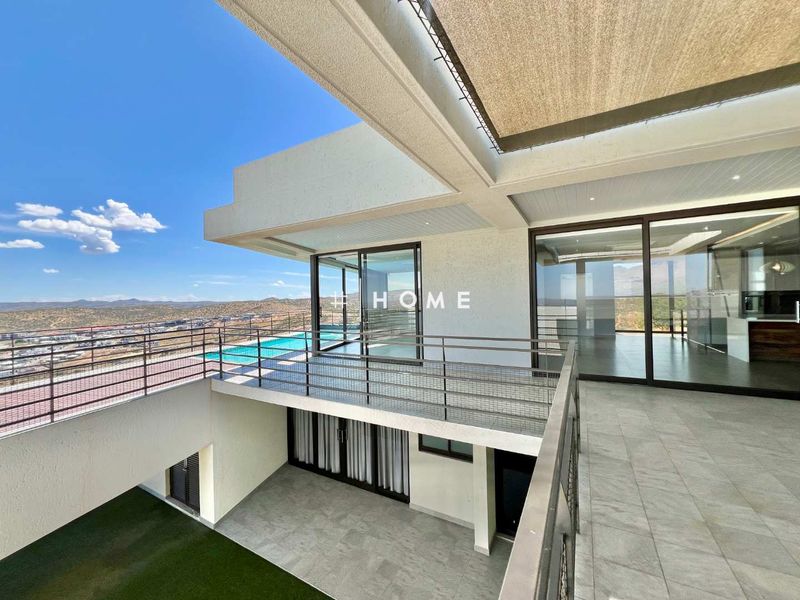 Modern home with priceless views for sale! - Photo 2